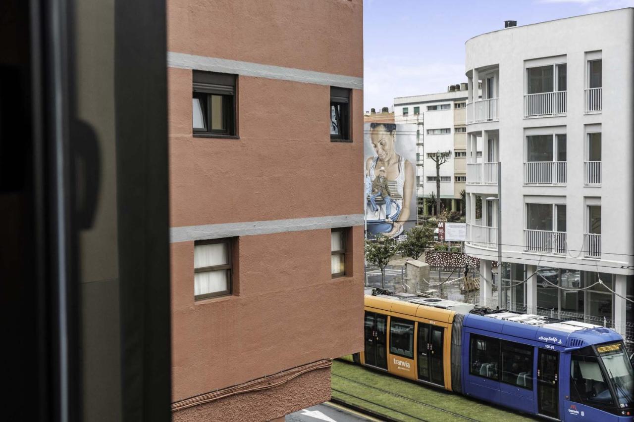 Stylish And Chic City Center Apartment With Wifi La Laguna  Exterior photo